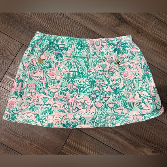 Lilly Pulitzer Dresses & Skirts - Lilly Pulitzer Madison Skort Bright Agate Green Camelflage Print Size M